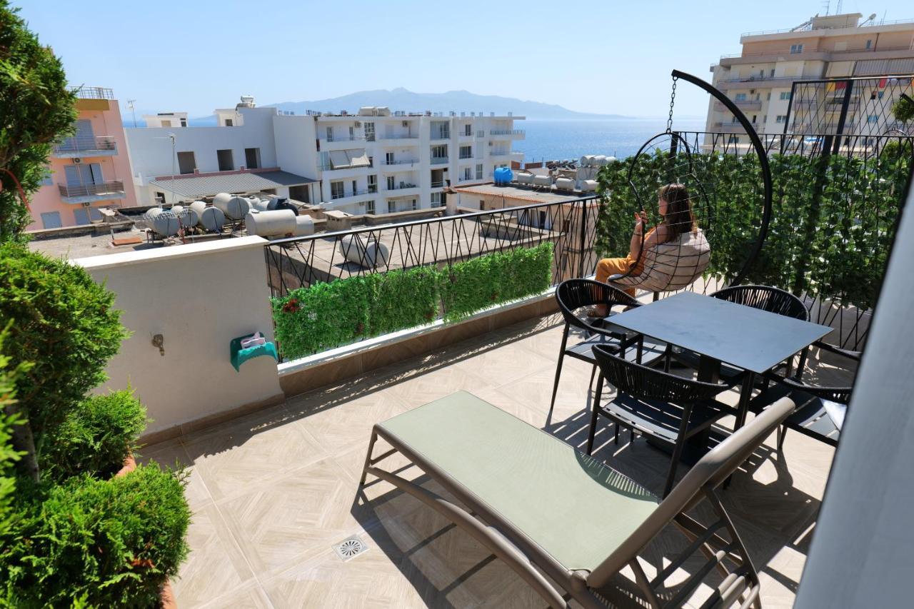 Armar Hotel Sarandë Exteriör bild